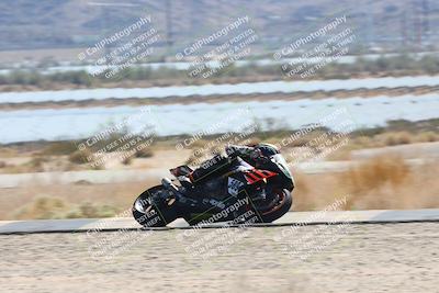 media/Oct-05-2025-CVMA (Sun) [[beeef4f201]]/Race 10-Formula Lightweight Twins Shootout/